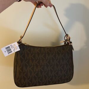 Michael Kors hand bag